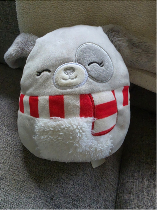Kellytoy Other - Squishmallow Ivy the French Bulldog 8" Plush Gray White Dog Red Striped Scarf